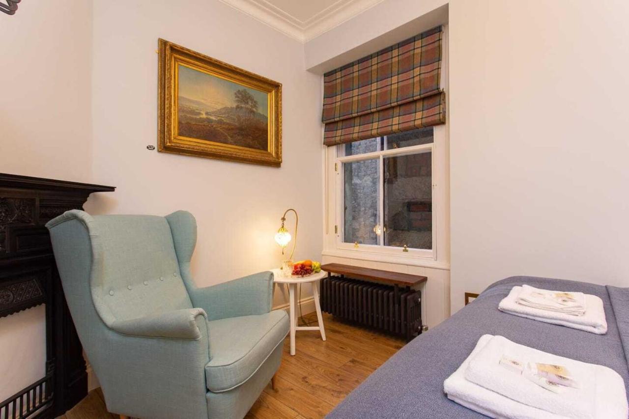Upper Bow - Luxurious, Modern 1Br Apartment Near Castle Edinburgh Ngoại thất bức ảnh